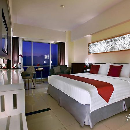Atria Hotel Malang Luaran gambar