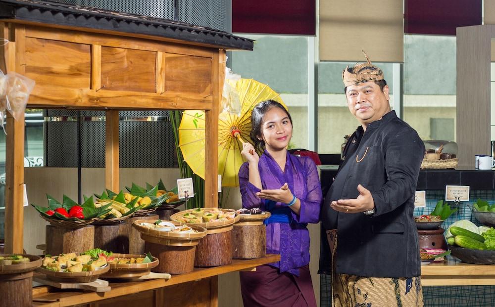Atria Hotel Malang Luaran gambar