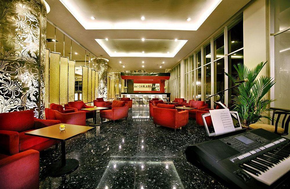 Atria Hotel Malang Luaran gambar
