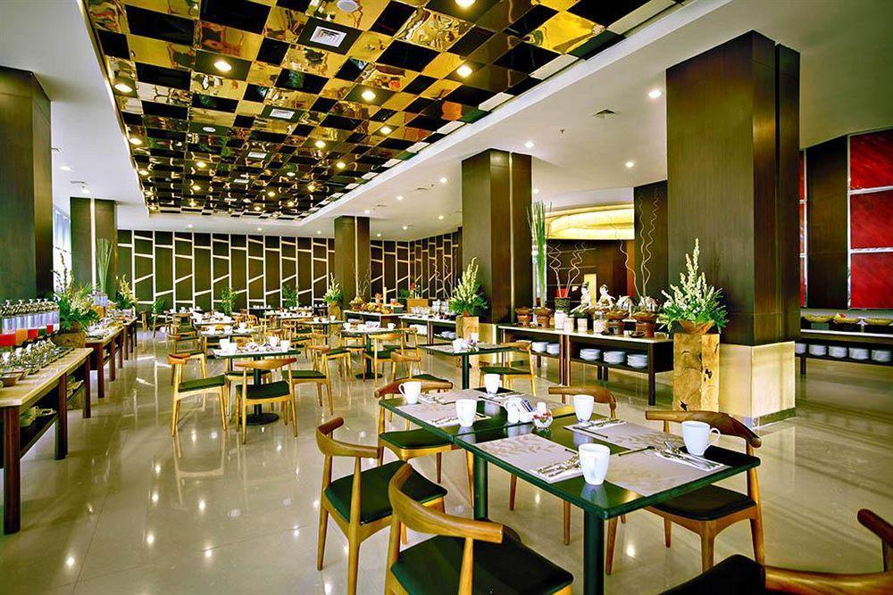Atria Hotel Malang Luaran gambar