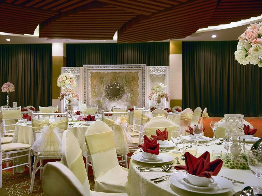 Atria Hotel Malang Luaran gambar