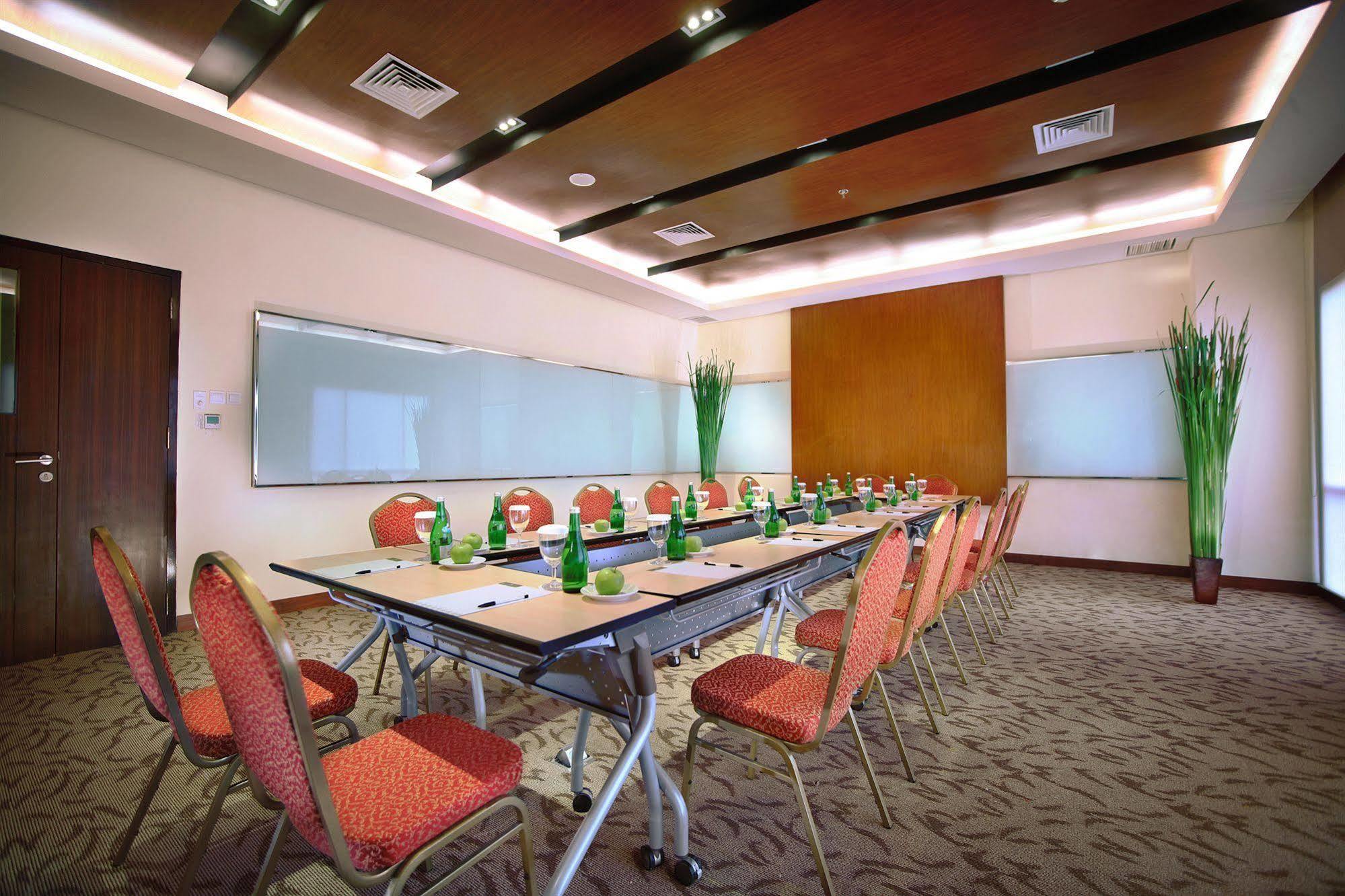 Atria Hotel Malang Luaran gambar